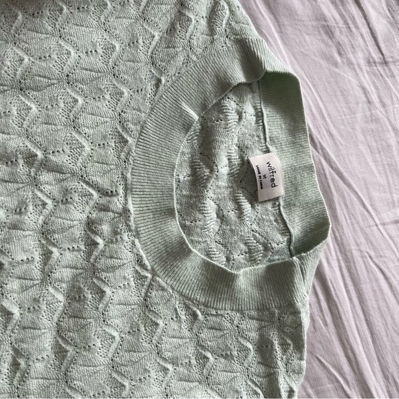 Aritzia top - Picture 3 of 3